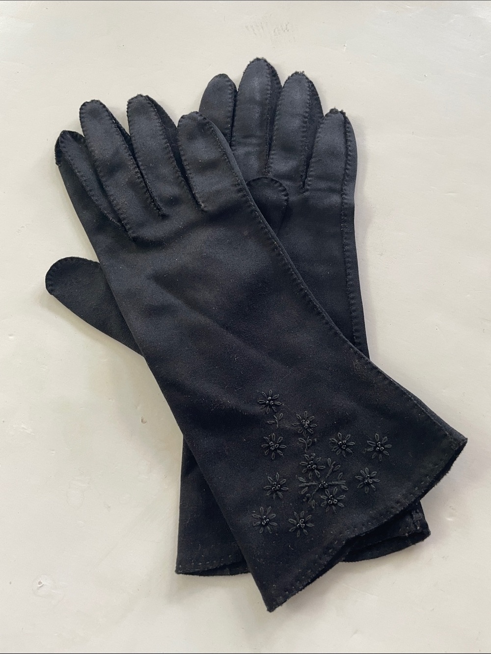 Vintage Black Beaded Rayon/Nylon Stretch Ladies Evening Gloves Size S/M